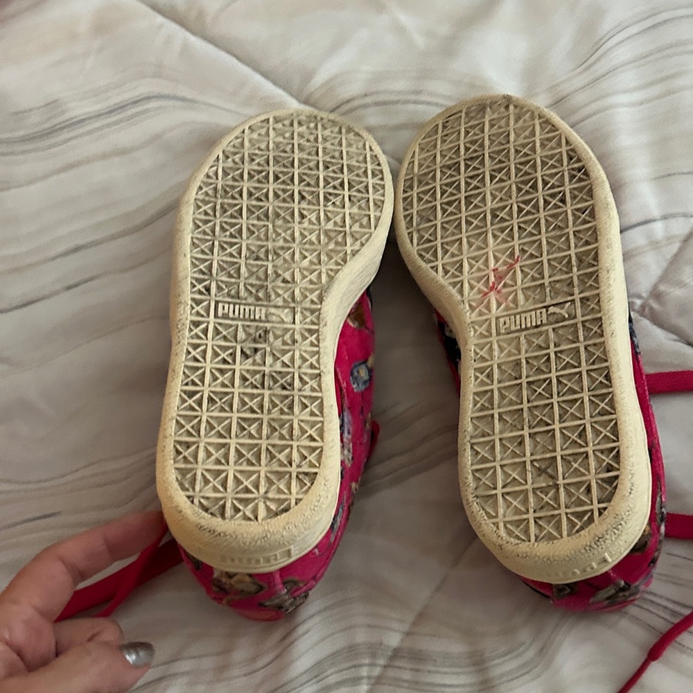 Puma Red Patterned Sneakers - Picture 4 of 6
